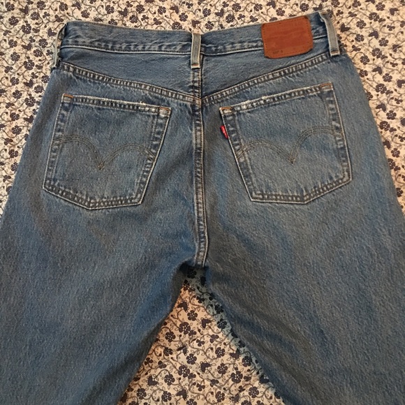 levi jeans - Picture 2 of 5